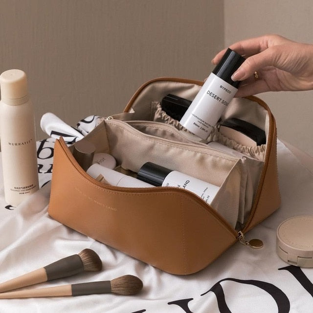 ENDLESS COSMETIC BAG
